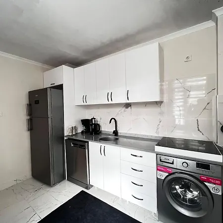 Gorgeous, Spacious In Karakoey 4br, 2ba Apartmán Istanbulská provincie