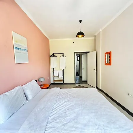 Daire Gorgeous, Spacious In Karaköy 4br, 2ba İstanbul