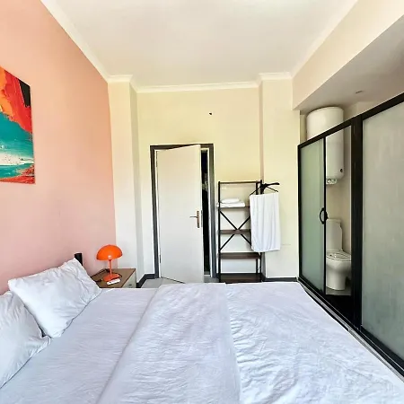 Gorgeous, Spacious In Karakoey 4br, 2ba *