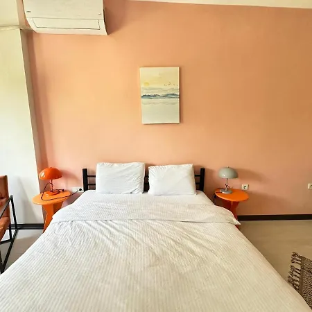 Lägenhet Gorgeous, Spacious In Karakoey 4br, 2ba Istanbul