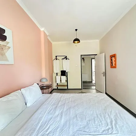 Gorgeous, Spacious In Karakoey 4br, 2ba Lägenhet *