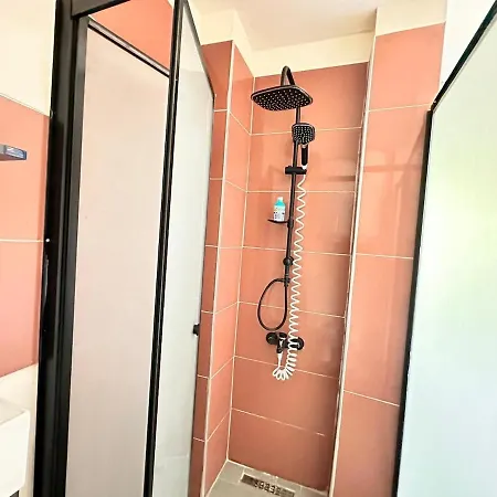 Gorgeous, Spacious In Karakoey 4br, 2ba Istanbul